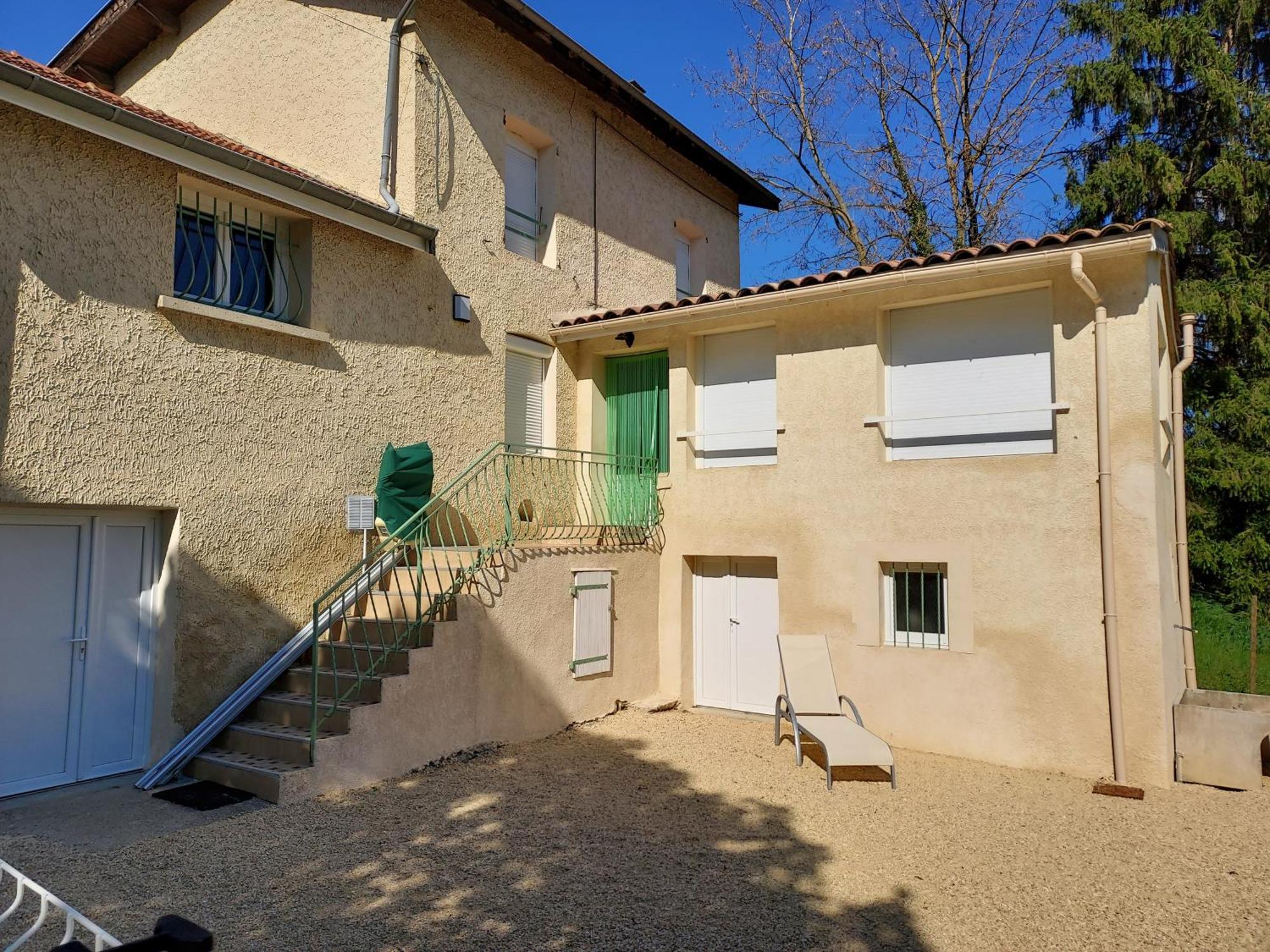 Le Gaspalette Saint-Uze Exterior photo
